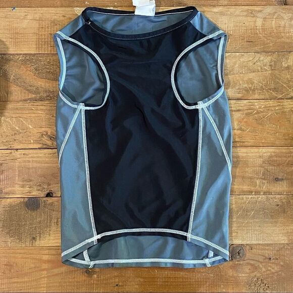 Body glove rash guard for dogs - Picture 2 of 3